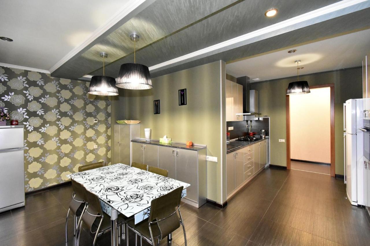 يريفان Dos Guest House المظهر الخارجي الصورة