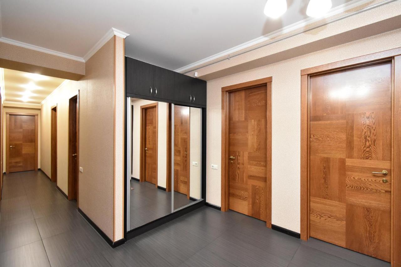 يريفان Dos Guest House المظهر الخارجي الصورة