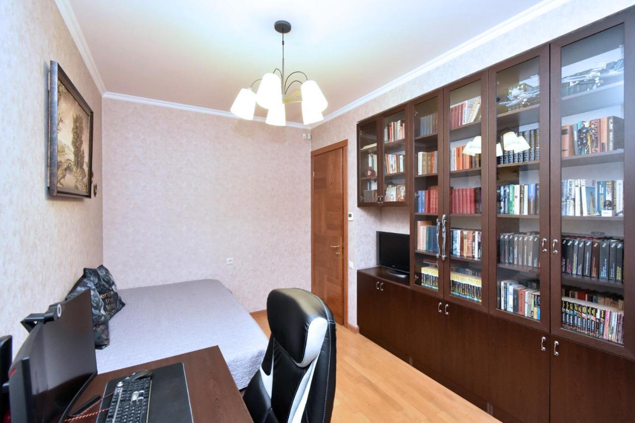 يريفان Dos Guest House المظهر الخارجي الصورة